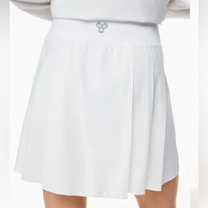 Aritzia tennis skirt brand new